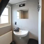 De Zwaan 3* Hedel